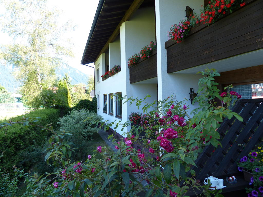 Pension Hohenrainer Reutte Exterior photo